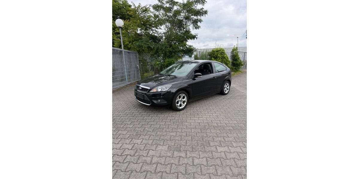 Ford Focus 166.253 km 2.390 &euro; Neuss-Norf 41469