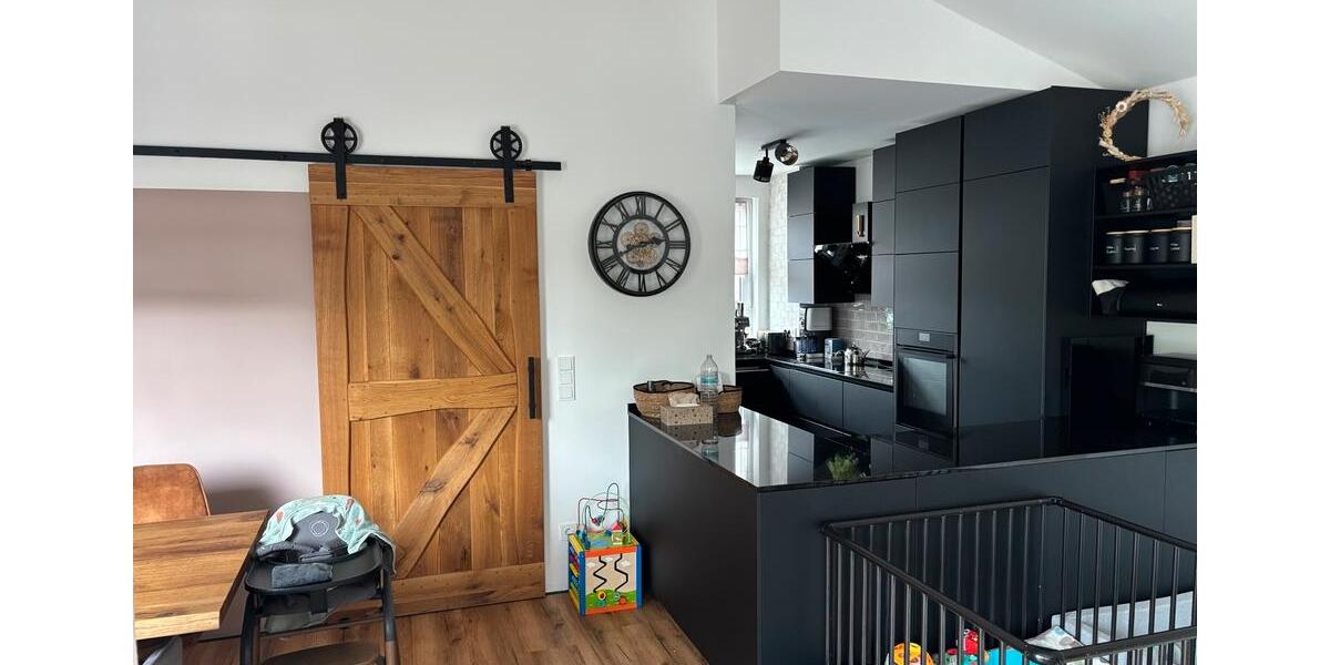 Etagenwohnung Hilden Kalstert - 4.5 Zimmer, 121 m&sup2;, 1.900&euro; | Angebot:26413527
