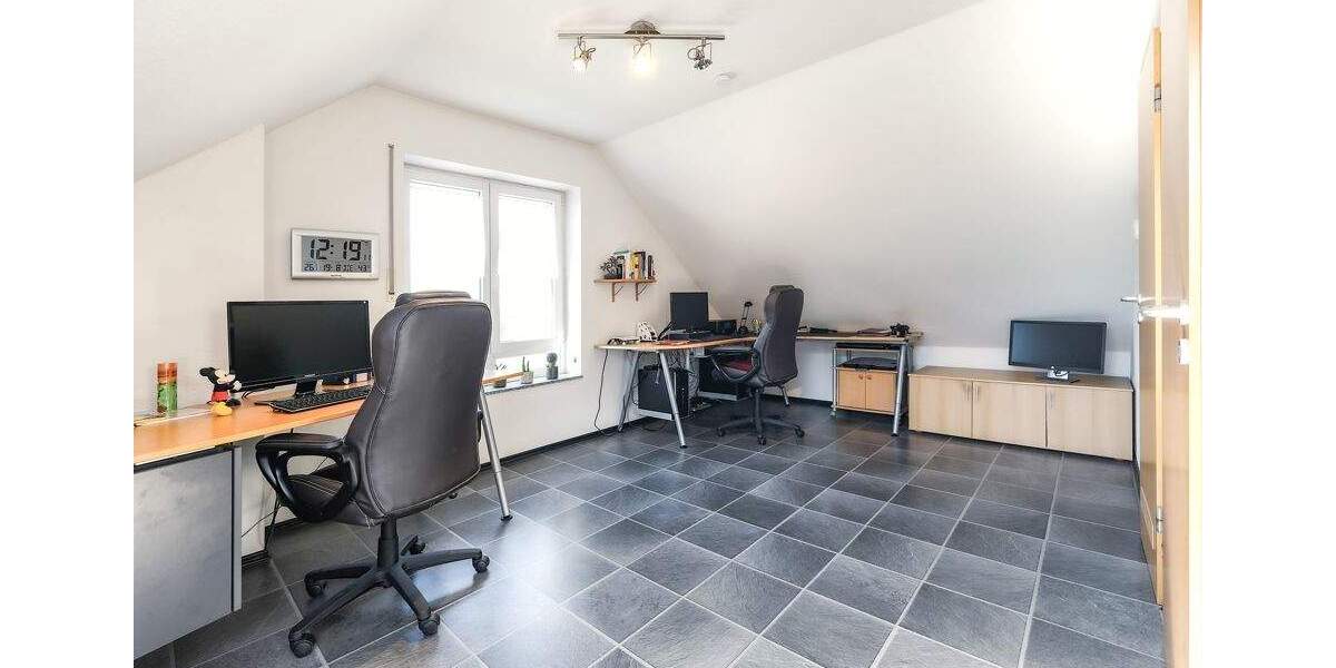 Doppelhaushälfte Langenfeld Immigrath - 4 Zimmer, 130 m&sup2;, 675.000&euro; | Angebot:25684484