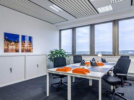 Flexibles, möbliertes Büro M - sofort verfügbar, zentrale Lage zimmer