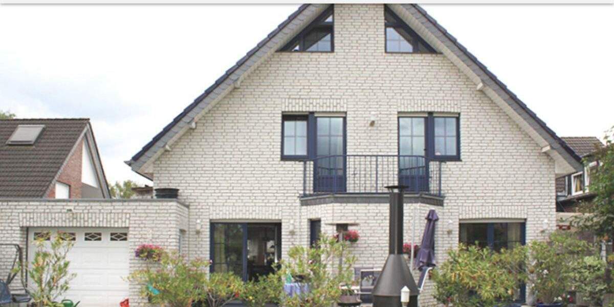 Freistehendes, modernes EinZweifamilienhaus in Krefeld-Fischeln! 8 zimmer