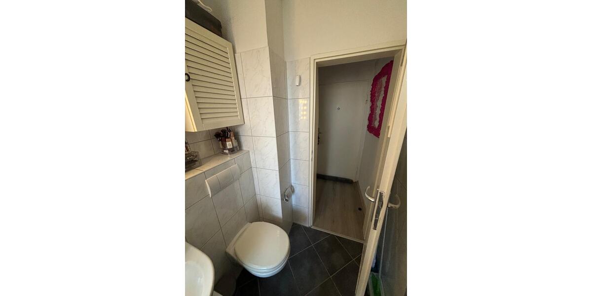 Etagenwohnung Wuppertal Lichtenplatz - 1.5 Zimmer, 36 m&sup2;, 395&euro; | Angebot:25616630