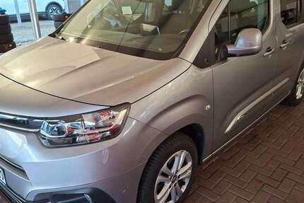 Toyota Proace 49.500 km 23.850 &euro; Wülfrath 42489