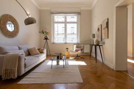 Wohnung zum Mieten in Krefeld 1.750 € 155 m²