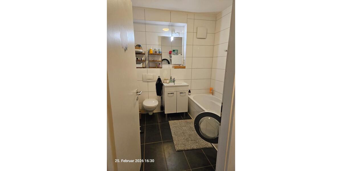 Erdgeschoßwohnung Düsseldorf Stadtbezirk 9 - 3 Zimmer, 72 m&sup2;, 1.150&euro; | Angebot:25374945