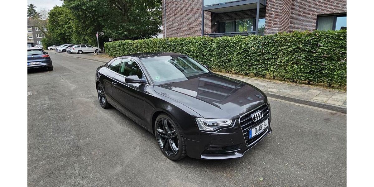 Audi A5 121.000 km 13.200 &euro; Düsseldorf 40591