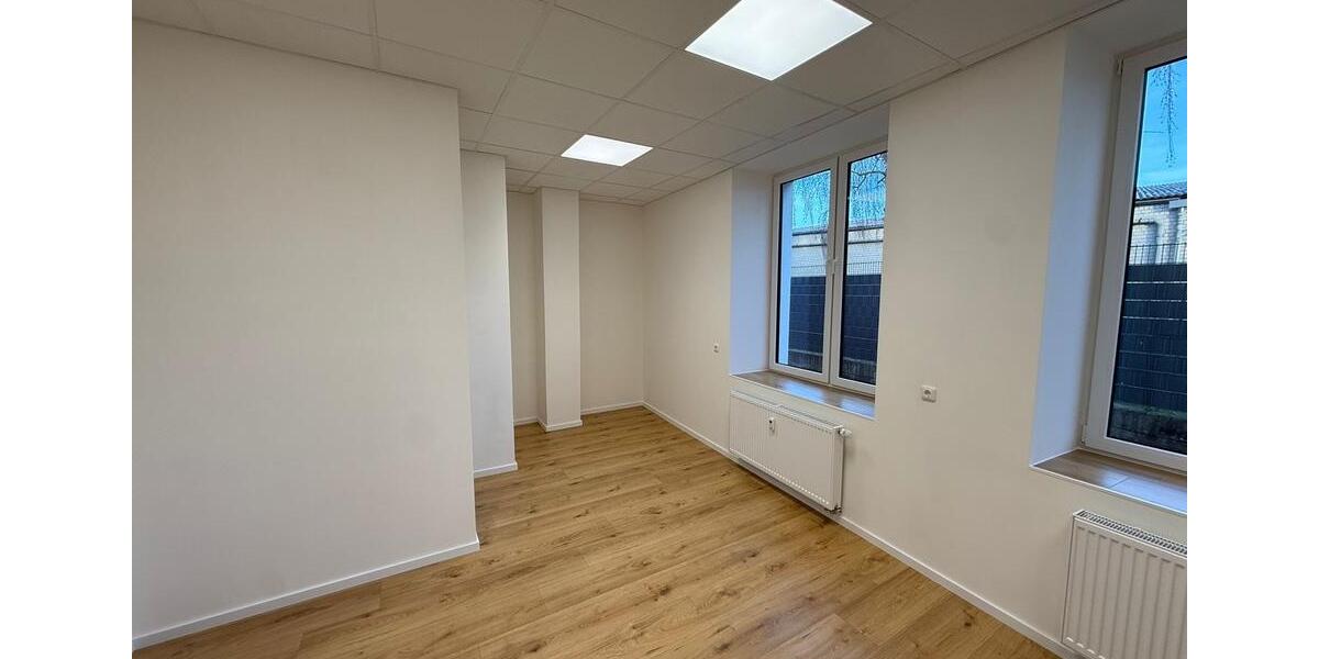 Gewerbeobjekt Mönchengladbach Süd - 300&euro; | Angebot:25795668