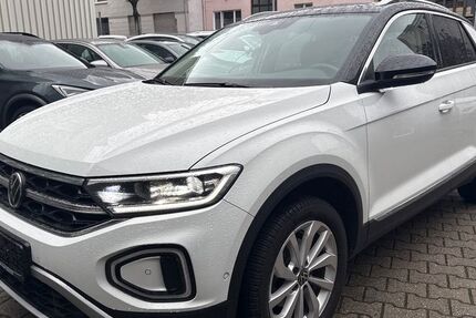 VW T-Roc 57.865 km 24.990 € Wuppertal 42285