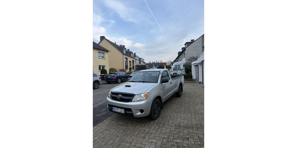 Toyota Hilux 47.700 km 13.900 &euro; Mülheim 45470