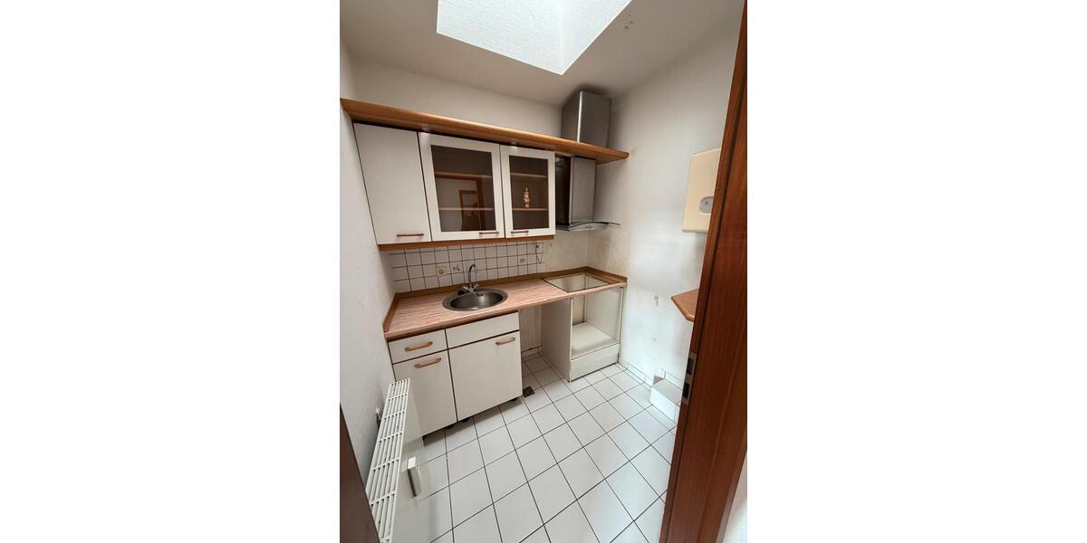 Etagenwohnung Dormagen Hackenbroich - 1 Zimmer, 30 m&sup2;, 710&euro; | Angebot:25484231