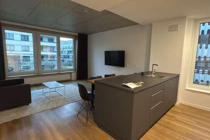 Wohnung zum Mieten in Düsseldorf 1.820 € 80 m² 2 zimmer