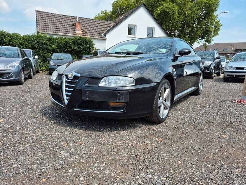 GT