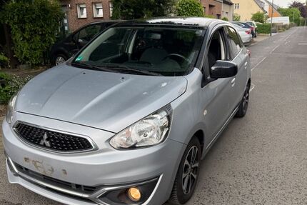 Mitsubishi Space Star 189.225 km 4.100 &euro; Düsseldorf 40227