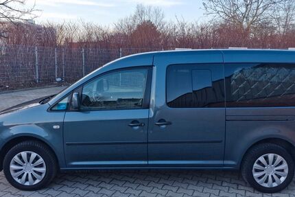 VW Caddy Maxi 260.000 km 6.000 &euro; Düsseldorf 40470
