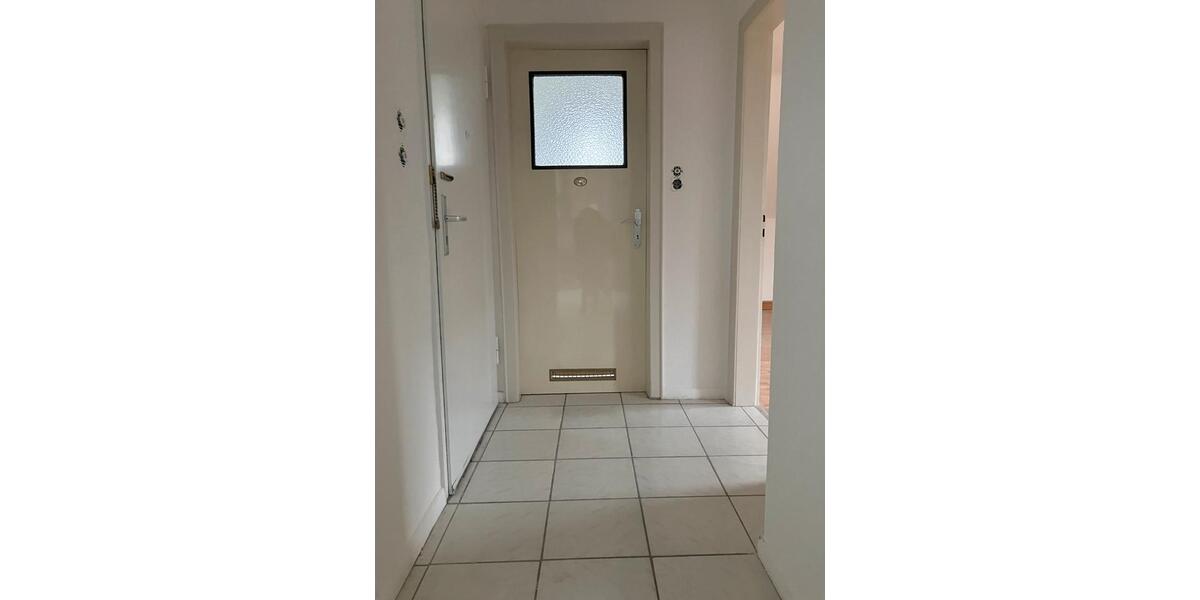 Charmante 2-Zimmer Dachgeschosswohnung in SG Kranhöhe 2 zimmer