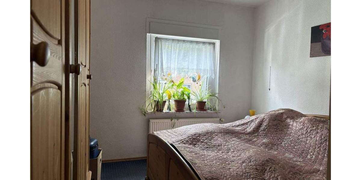 Einfamilienhaus Krefeld Fischeln - 9 Zimmer, 140 m&sup2;, 439.000&euro; | Angebot:25693360