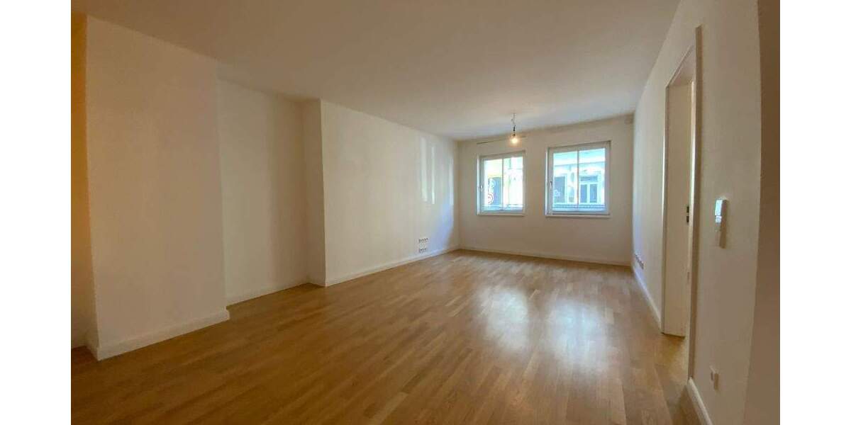 Etagenwohnung Düsseldorf Altstadt - 2 Zimmer, 62 m&sup2;, 1.000&euro; | Angebot:25664634
