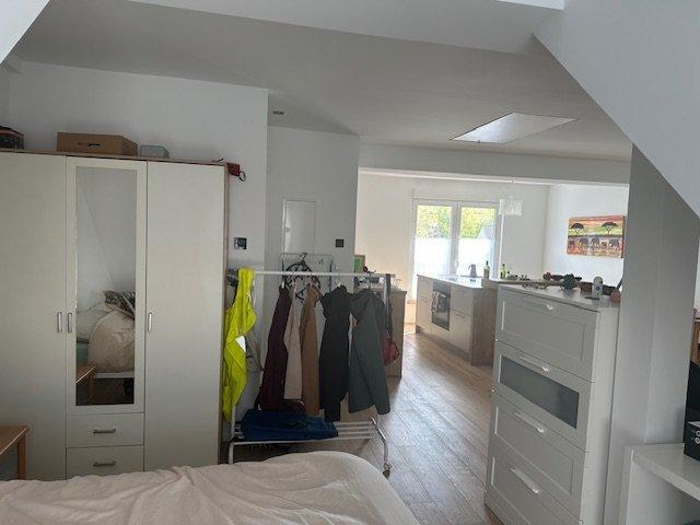 Dachgeschoßwohnung Düsseldorf Stadtbezirk 9 - 1 Zimmer, 50 m&sup2;, 900&euro; | Angebot:26349663
