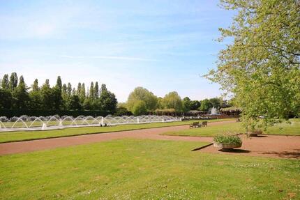 PRIVATVERKAUF - freihst. EFH am Park in DUS-Stockum