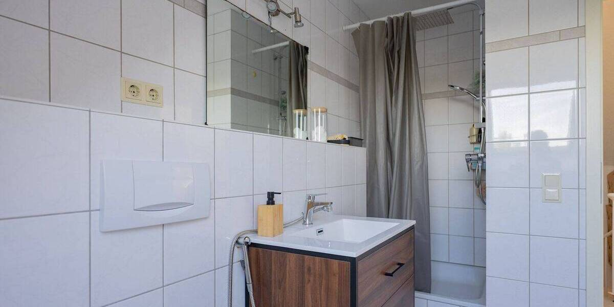 Etagenwohnung Krefeld / Cracau Cracau - 4 Zimmer, 91 m&sup2;, 279.000&euro; | Angebot:23964581