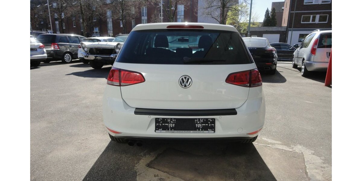 VW Golf Cup 1,4 DGS, Klimatr.SHZ.PDC V+H / HU neu 147.000 km 9.999 &euro; Neuss 41462