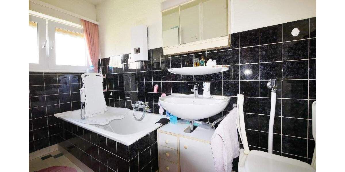 Doppelhaushälfte Haan Gruiten - 5 Zimmer, 142 m&sup2;, 449.000&euro; | Angebot:25702945