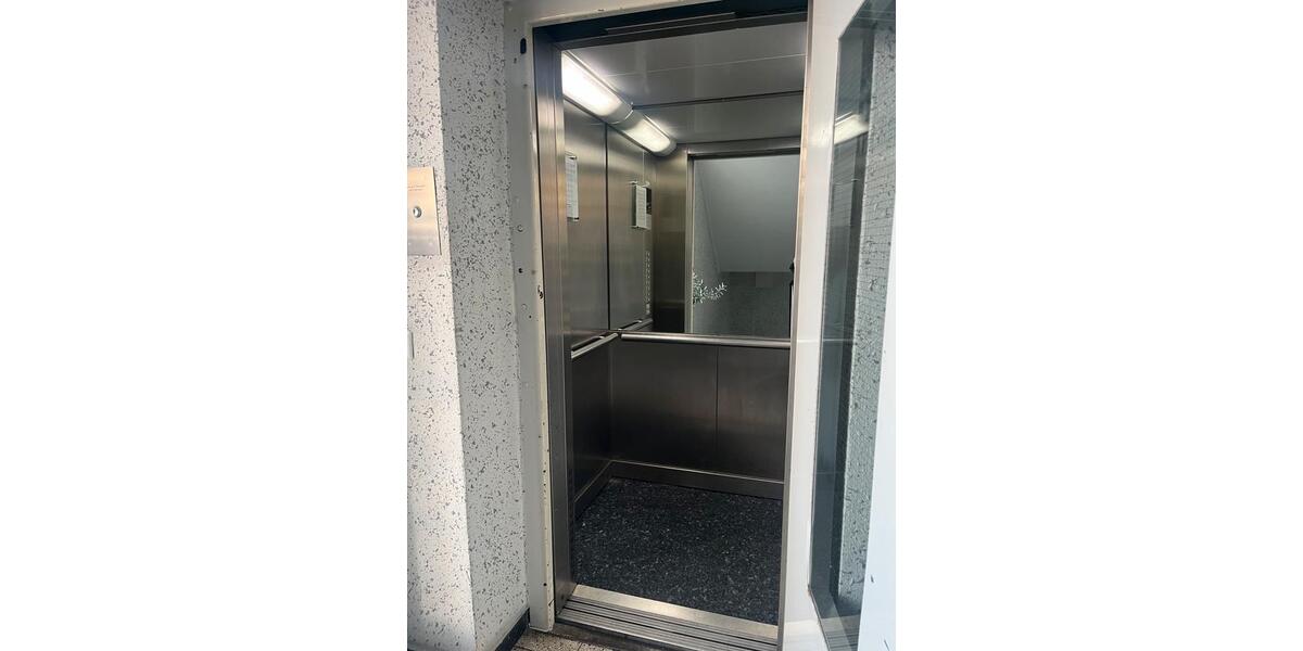 Etagenwohnung Düsseldorf Stadtbezirk 5 - 1 Zimmer, 30 m&sup2;, 195.000&euro; | Angebot:24629187