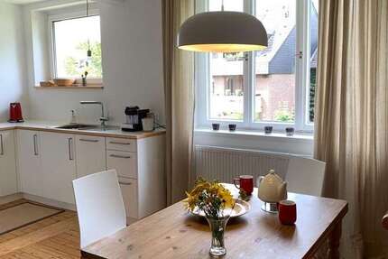 Zimmer Haan - 2 Zimmer, 1.250&euro; | Angebot:24440002