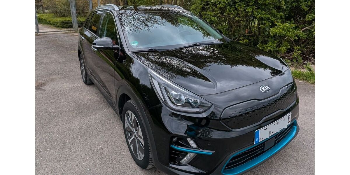 Kia Niro 97.572 km 19.200 &euro; Hilden 40724