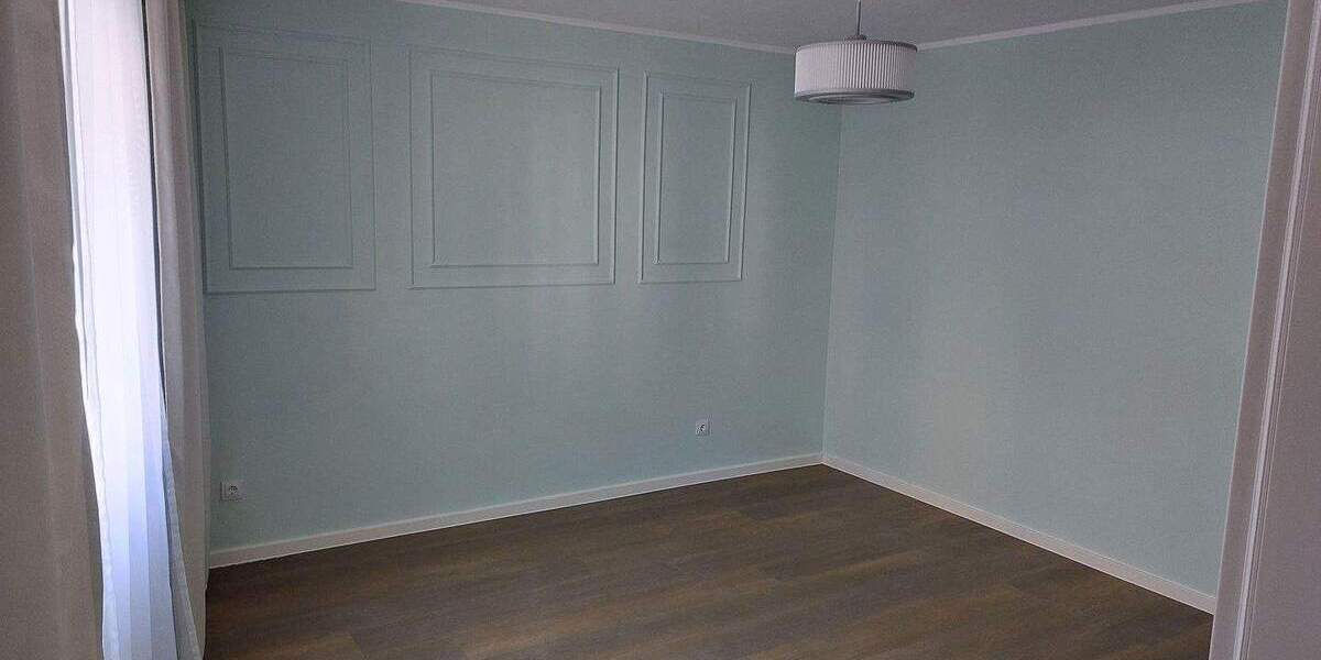 Modernisiertes Zweifamilienhaus 7 zimmer