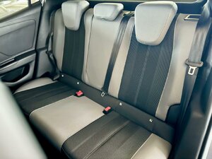 Opel Mokka e Elegance Allwetter SHZ&LHZ Navi Park&Go 7.000 km 24.890 &euro; HAAN 42781