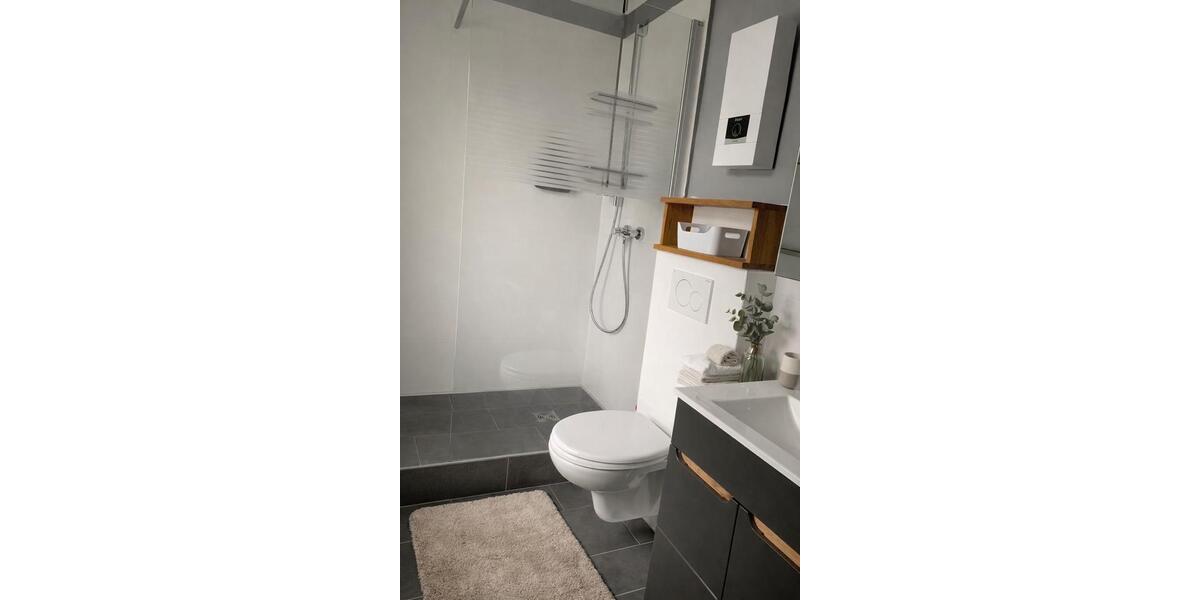 Möbilierte 2-Zimmer Wohnung in top Lage von Düsseldorf-Stadtmitte 2 zimmer