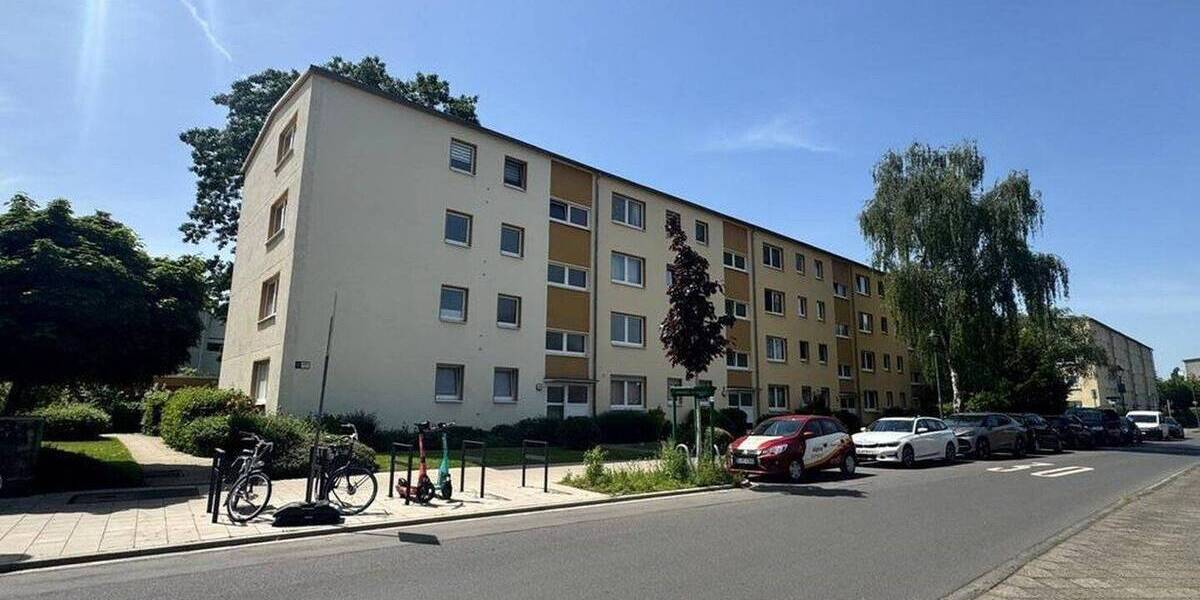Etagenwohnung Düsseldorf Lörick - 4 Zimmer, 93 m&sup2;, 444.400&euro; | Angebot:26768924