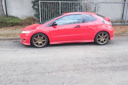 Honda Civic 220.000 km 8.500 &euro; Krefeld 47805