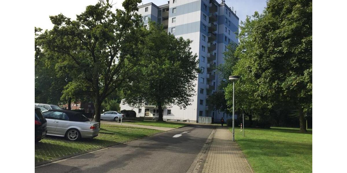 Familienwohnung! grosszügkge 3-Zimmer-Wohnung mit Balkon in MG Kamphausener Höhe 3 zimmer