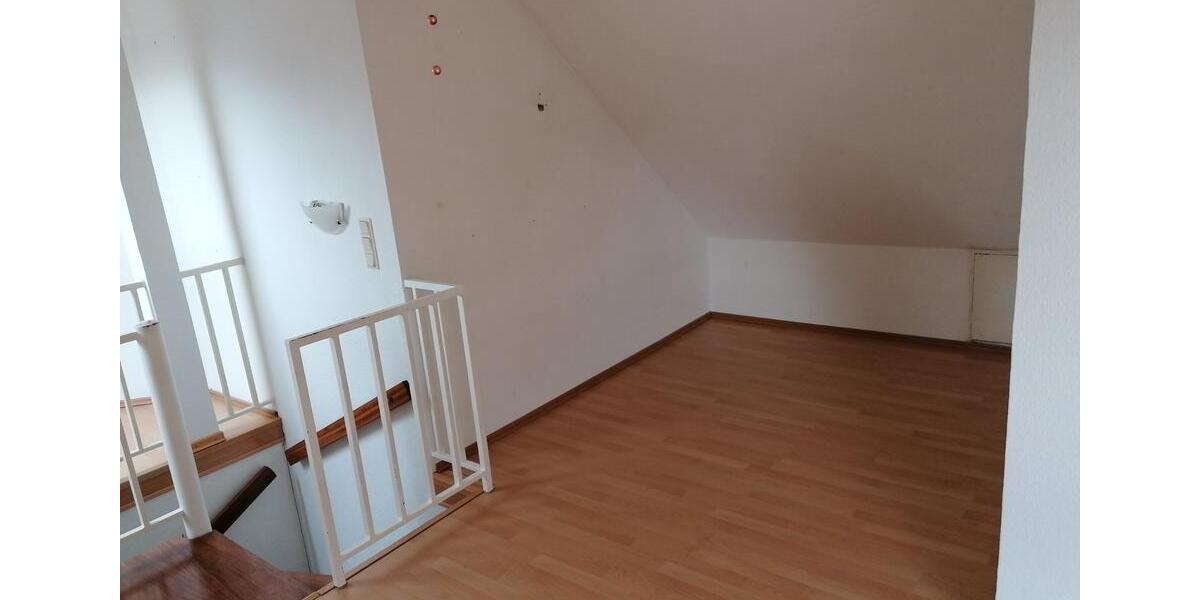 Maisonettenwohnung Bergheim Auenheim - 3 Zimmer, 84 m&sup2;, 1.050&euro; | Angebot:25025796