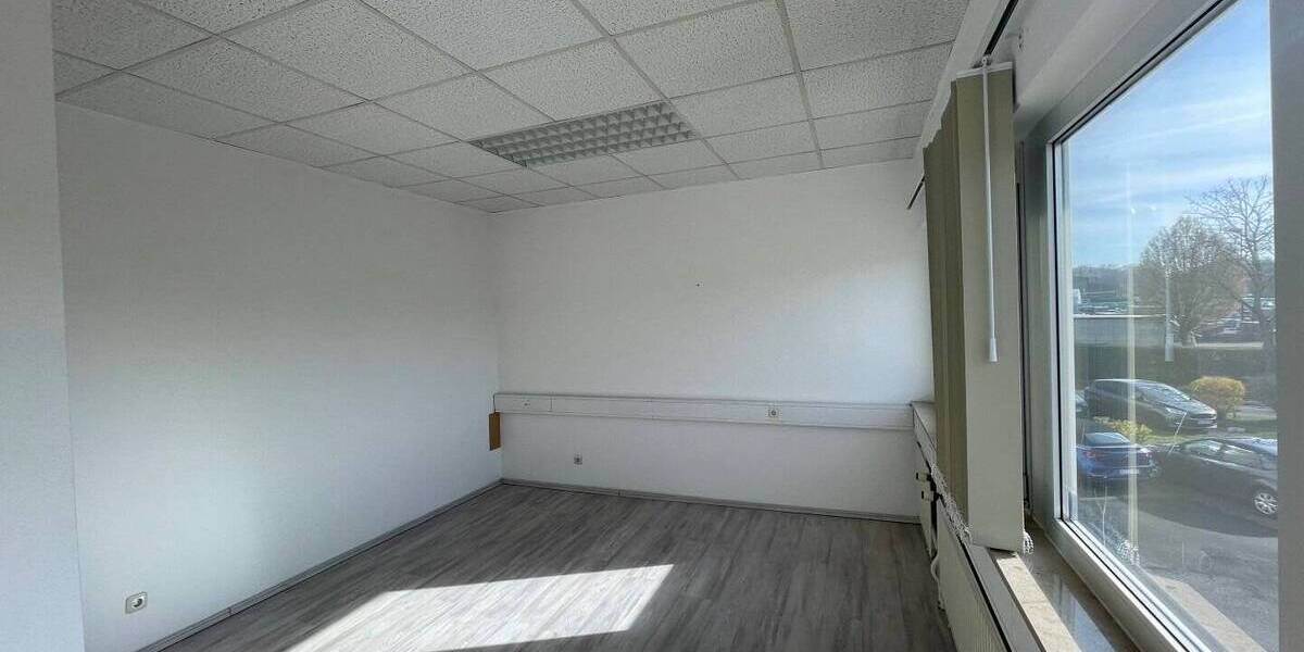 Gewerbeobjekt Langenfeld Richrath - 2.460&euro; | Angebot:25738722