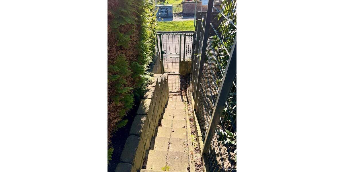 Reihenmittelhaus Mönchengladbach Waldhausen - 4 Zimmer, 90 m&sup2;, 259.000&euro; | Angebot:25413161