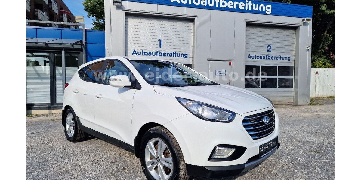 Hyundai ix35 46.952 km 7.750 &euro; Düsseldorf 40589