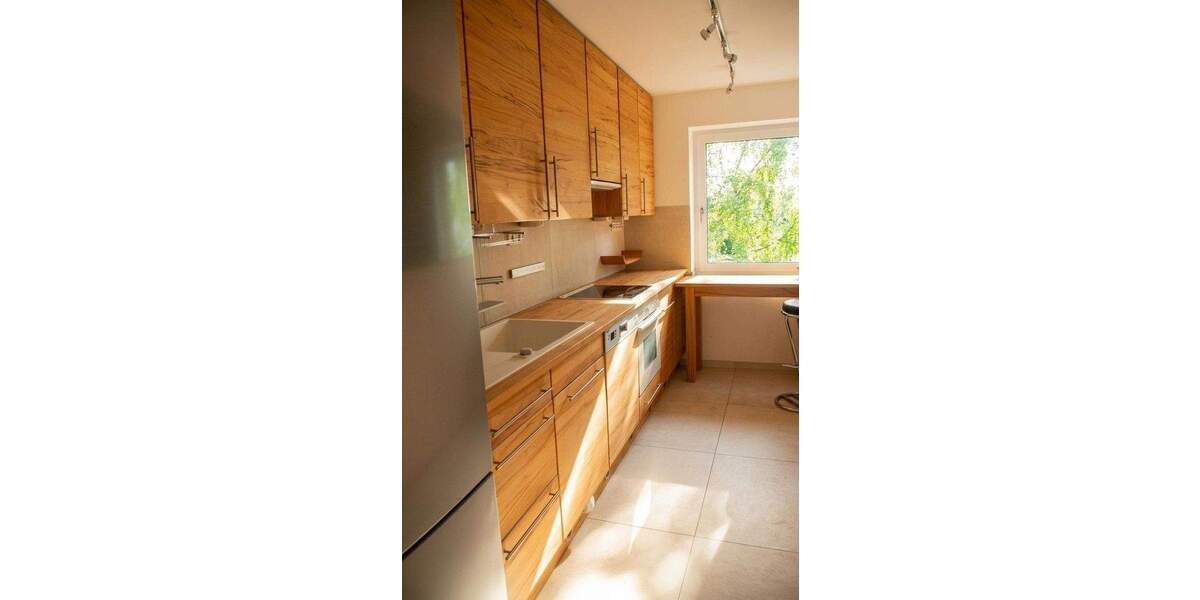Etagenwohnung Düsseldorf Unterbach - 4 Zimmer, 102 m&sup2;, 375.000&euro; | Angebot:25906556