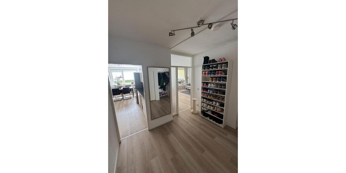 Etagenwohnung Monheim am Rhein - 3 Zimmer, 90 m&sup2;, 1.139&euro; | Angebot:26372711