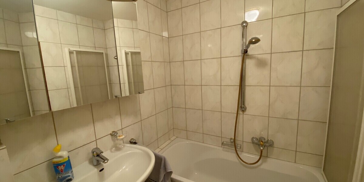 schöne Etagenwohnung in Wuppertal Cronenberg mit Fernblick - Etagenwohnung Wuppertal Cronenberg | Angebot:27142395