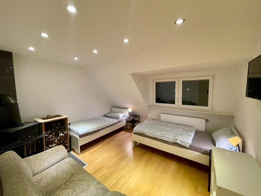 Nähe Flughafen Düsseldorf – Möbliertes 2-Zimmer-Apartment