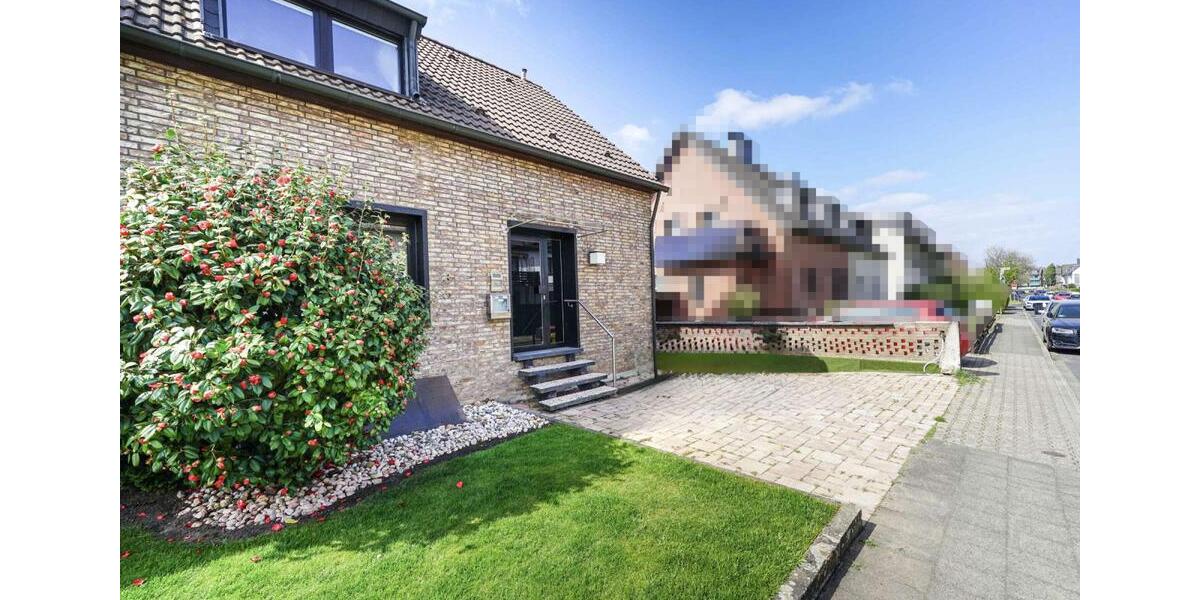 *TOP MIETPREIS: Geräumige Doppelhaushälfte mit großem Garten & Außenbereich in Düsseldorf-Wersten* 5 zimmer