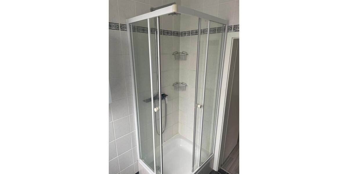 Schöne 2-Zimmer-Wohnung in Top-Lage von Neuss-Reuschenberg zimmer