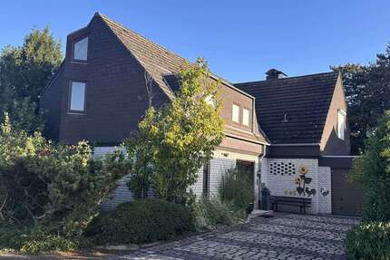 Haus zum Kaufen in Krefeld 549.000 € 178 m² 5 zimmer