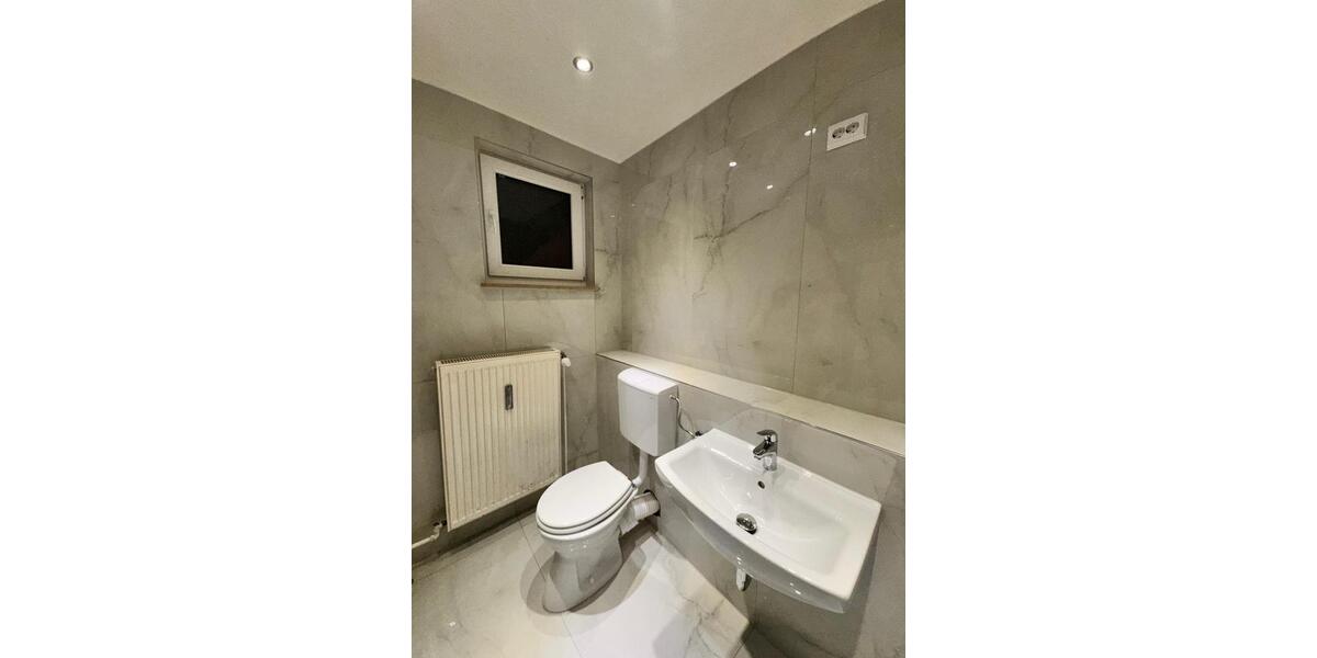 Etagenwohnung Leverkusen Bergisch Neukirchen - 3 Zimmer, 90 m&sup2;, 190.000&euro; | Angebot:26639417