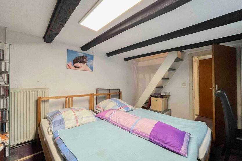 Für Macher und Kreative: Sanierungsbedürftiges Einfamilienhaus in Waldrandlage 2 zimmer