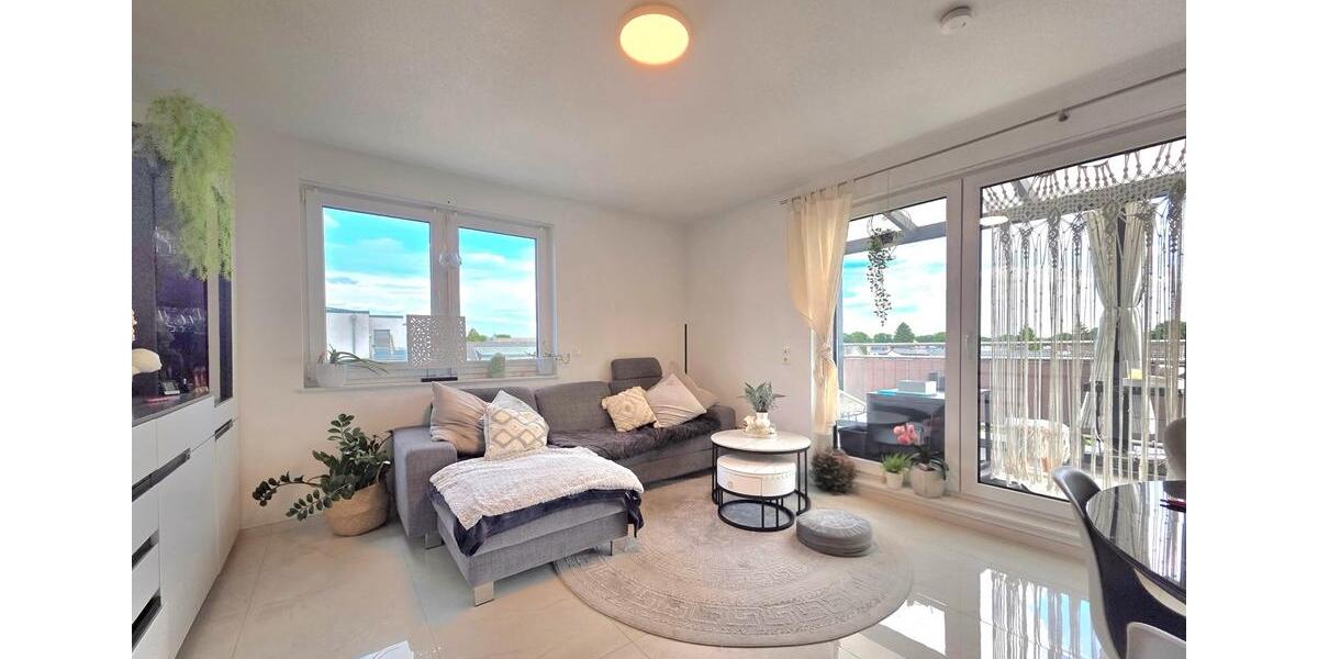 Exklusive 3 Zimmer Penthouse Wohnung mit EBK - provisionsfrei 3 zimmer