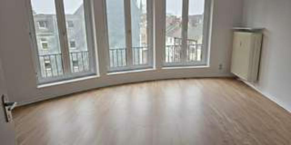 Etagenwohnung Duisburg Laar - 2 Zimmer, 74 m&sup2;, 595&euro; | Angebot:25720426